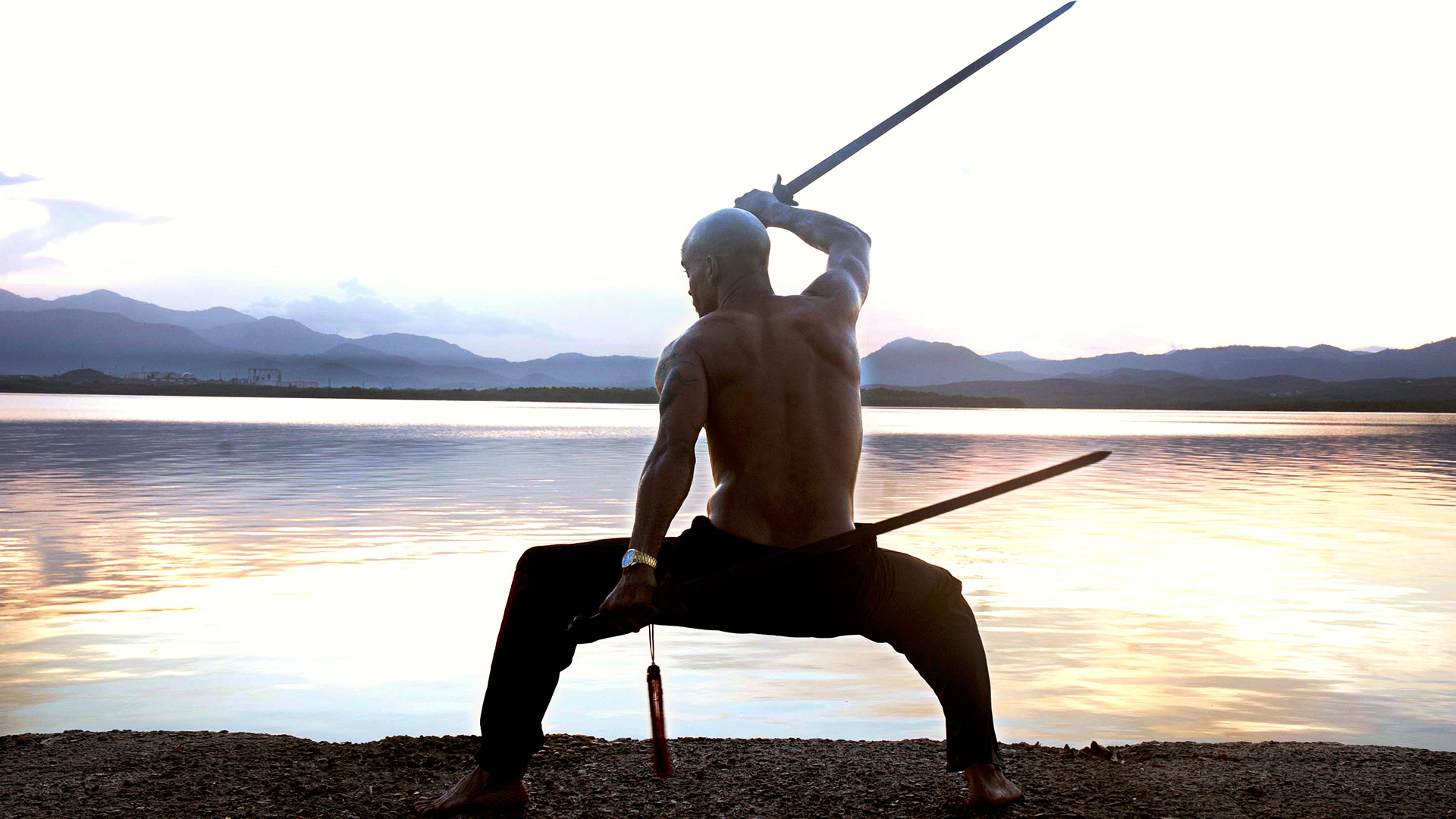 En la Caliente – Tales of A Reggaeton Warrior